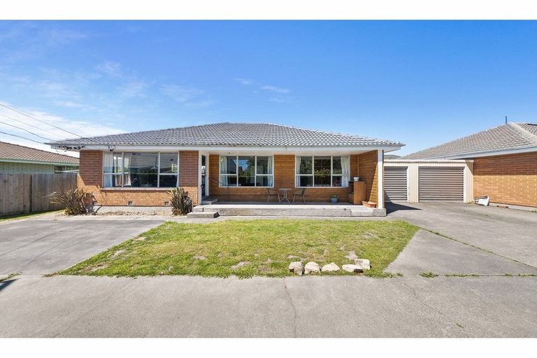 Photo of property in 1/63b Waimairi Road, Upper Riccarton, Christchurch, 8041