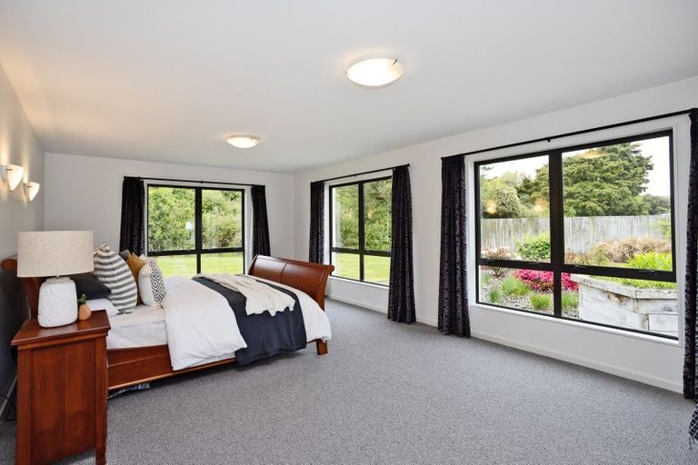 Photo of property in 146 Oreti Road, Otatara, Invercargill, 9879