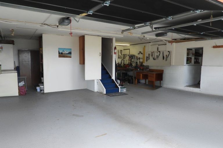 Photo of property in 1 Arun Street, South Hill, Oamaru, 9400