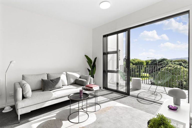 Photo of property in 203/94 Cambridge Terrace, Waterloo, Lower Hutt, 5011