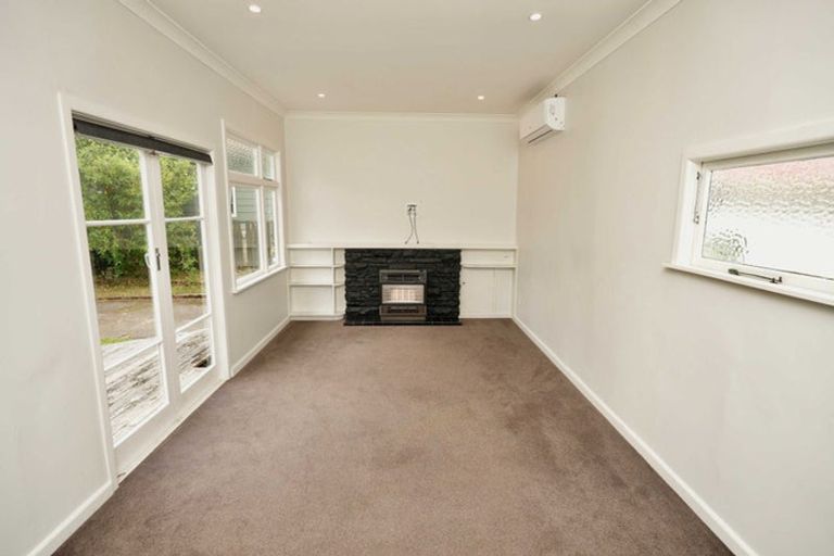 Photo of property in 55 Glasgow Terrace, Feilding, 4702