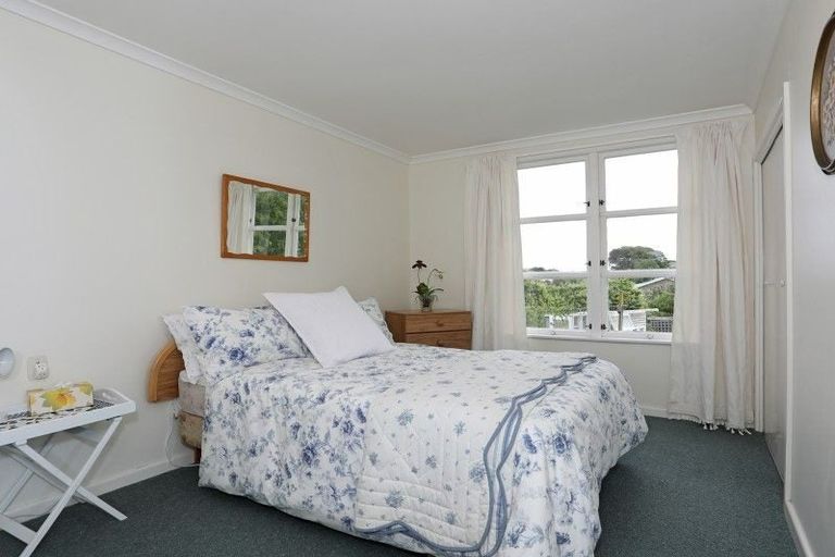 Photo of property in 26 Oxford Street, Marton, 4710