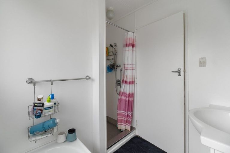 Photo of property in 6b York Street, Eltham, 4322