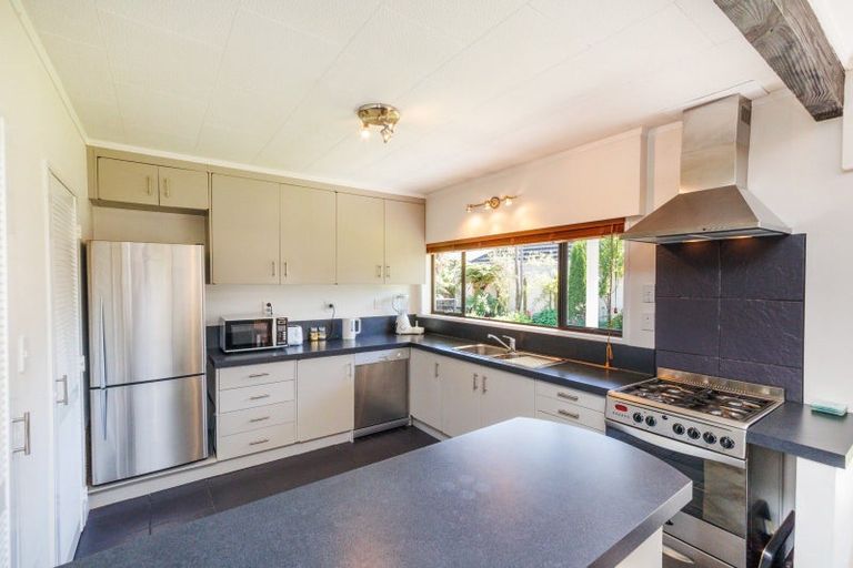 Photo of property in 27 Aintree Crescent, Awapuni, Palmerston North, 4412