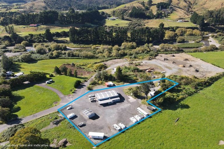 Photo of property in 1684 State Highway 2, Kaitoke, Upper Hutt, 5018