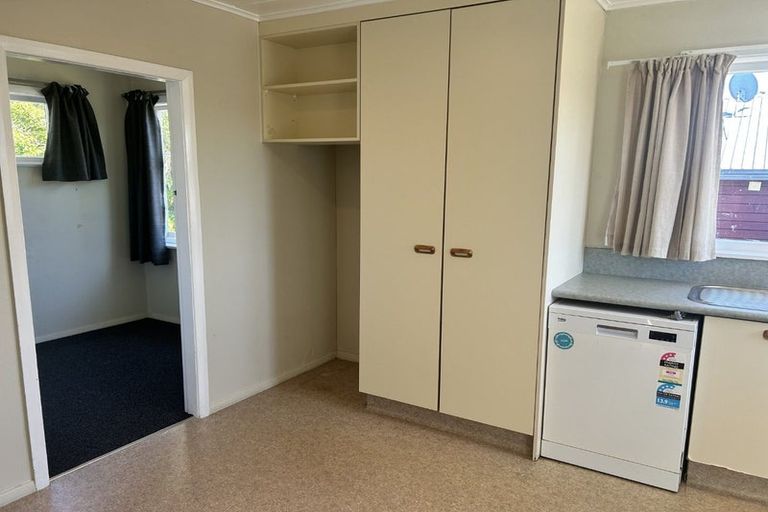 Photo of property in 11 Hereford Street, Levin, 5510