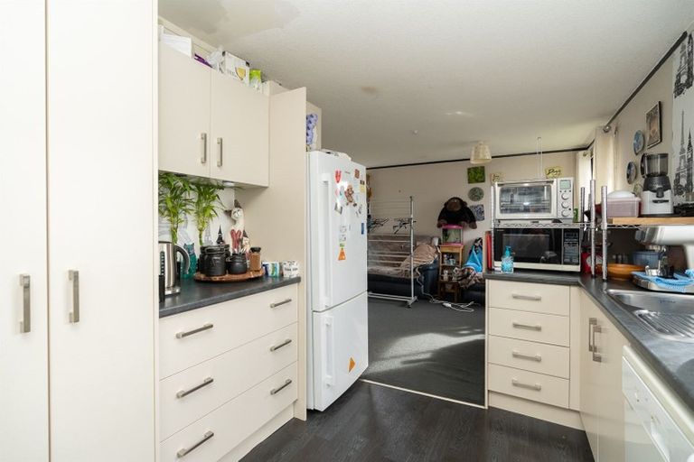 Photo of property in 133d Avalon Drive, Nawton, Hamilton, 3200