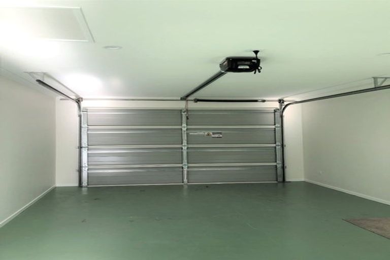 Photo of property in 72 Kuku Beach Road, Kuku, Levin, 5570