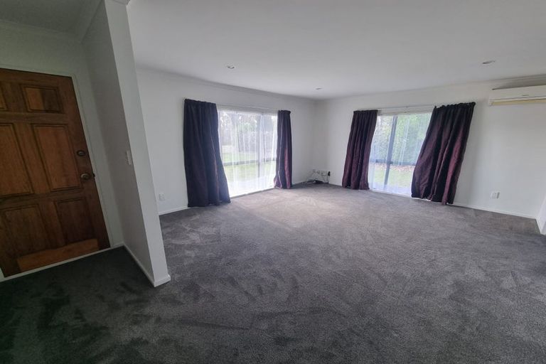 Photo of property in 10 Laura Kent Place, Woolston, Christchurch, 8023