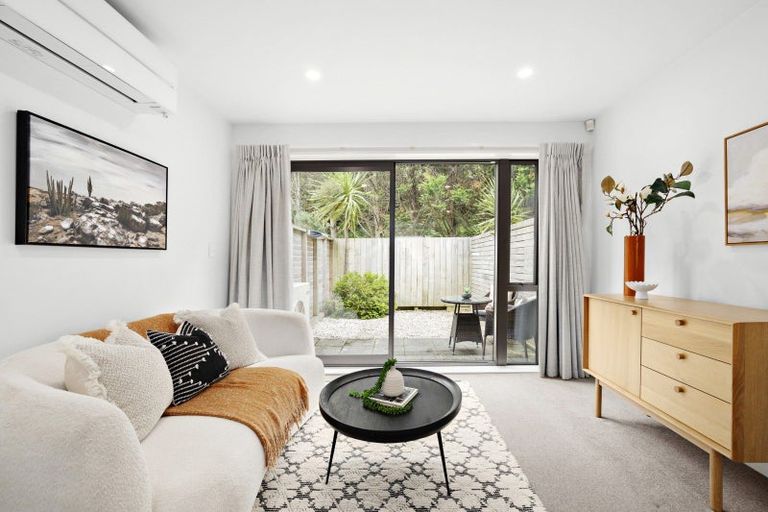 Photo of property in 2/170 Fraser Avenue, Johnsonville, Wellington, 6037