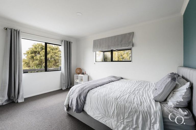 Photo of property in 10a College Place, Poike, Tauranga, 3112