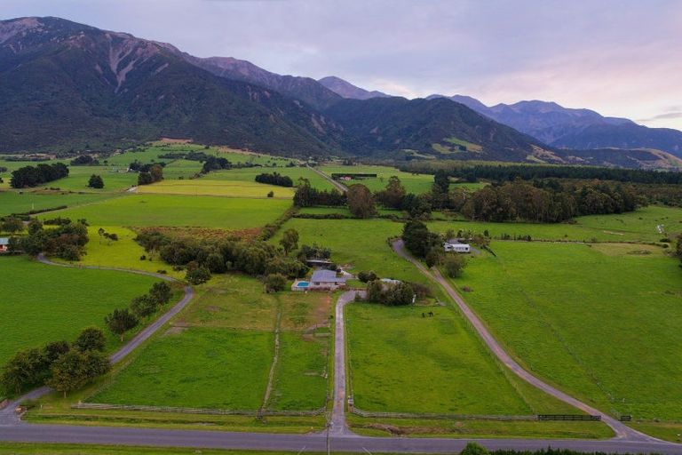 Photo of property in 152 Postmans Road, Kaikoura Flat, Kaikoura, 7371