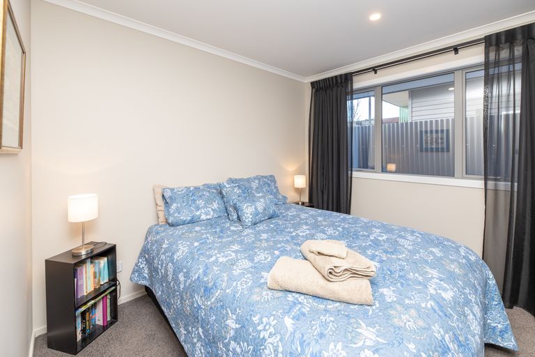 Photo of property in 41 Ascot Avenue, North New Brighton, Christchurch, 8083