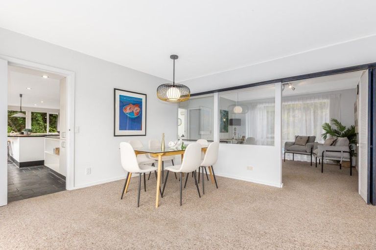 Photo of property in 12 Whiorau Grove, Lowry Bay, Lower Hutt, 5013