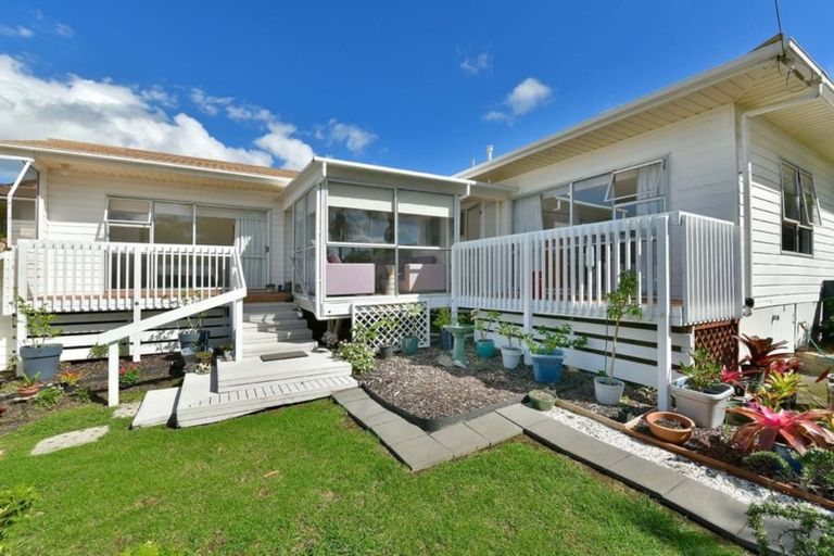 Photo of property in 1250 Whangaparaoa Road, Gulf Harbour, Whangaparaoa, 0930