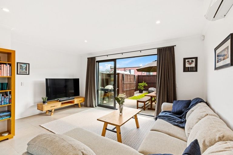 Photo of property in 22 Flounder Road, Hobsonville, Auckland, 0616