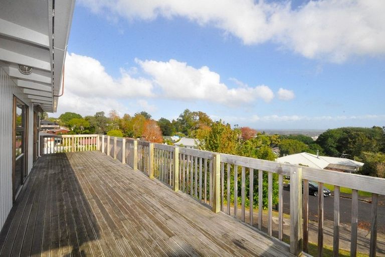 Photo of property in 3 Margan Place, Red Hill, Papakura, 2110