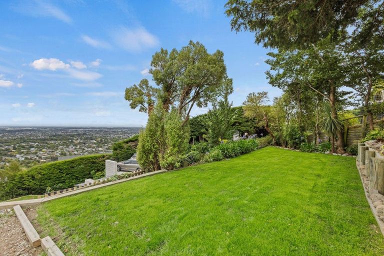 Photo of property in 76b Huntsbury Avenue, Huntsbury, Christchurch, 8022