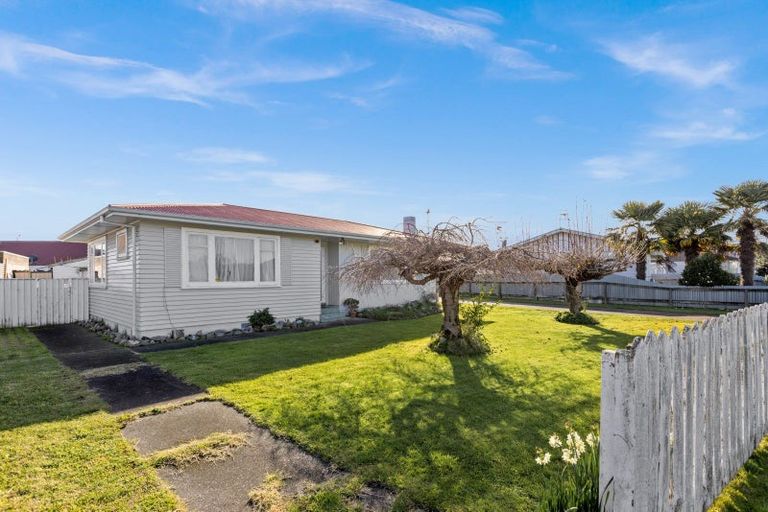 Photo of property in 11 Morris Spence Avenue, Onekawa, Napier, 4110
