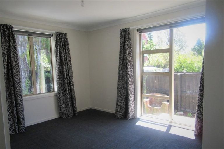 Photo of property in 257 Riccarton Road, Upper Riccarton, Christchurch, 8041