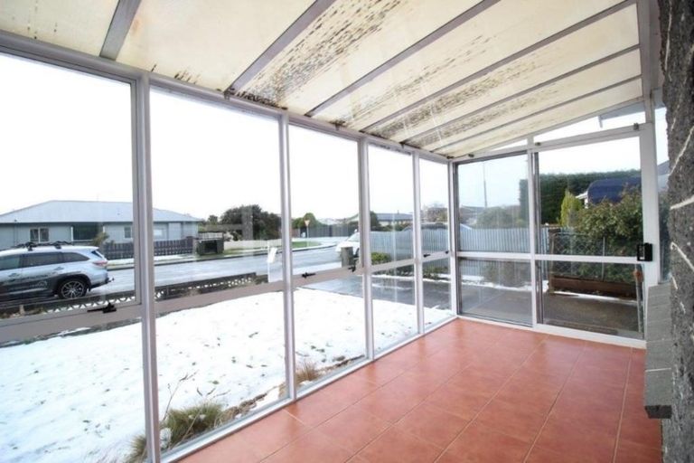 Photo of property in 33 Highfield Terrace, Newfield, Invercargill, 9812