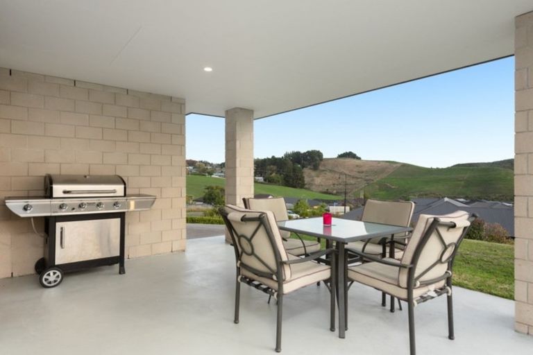 Photo of property in 101 Falcon Drive, Welcome Bay, Tauranga, 3112