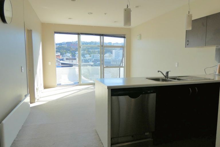 Photo of property in City Lodge, 706/115 Vivian Street, Te Aro, Wellington, 6011