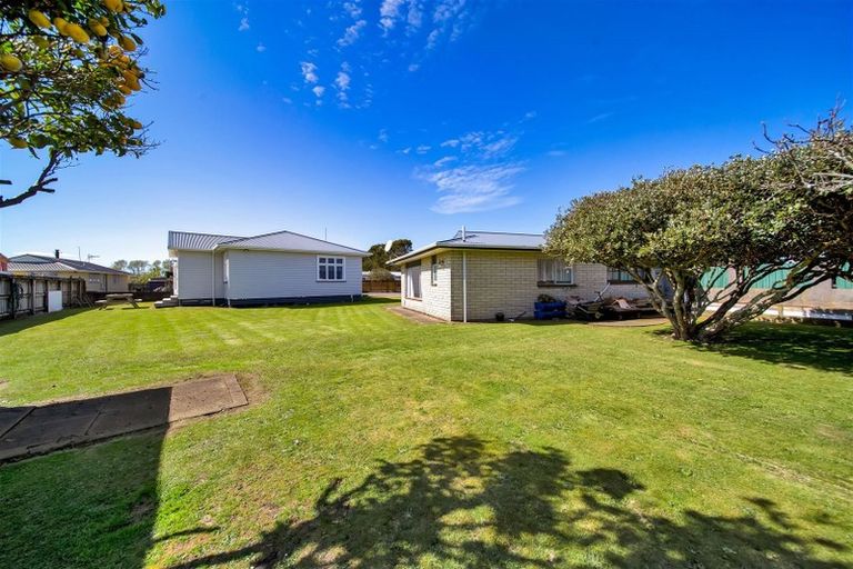 Photo of property in 219a Parklands Avenue, Bell Block, New Plymouth, 4312