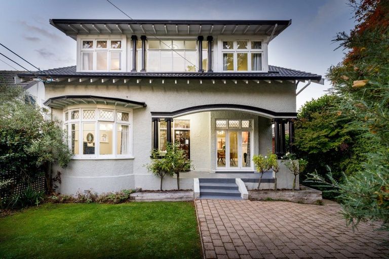 Photo of property in 364 Highgate, Roslyn, Dunedin, 9010