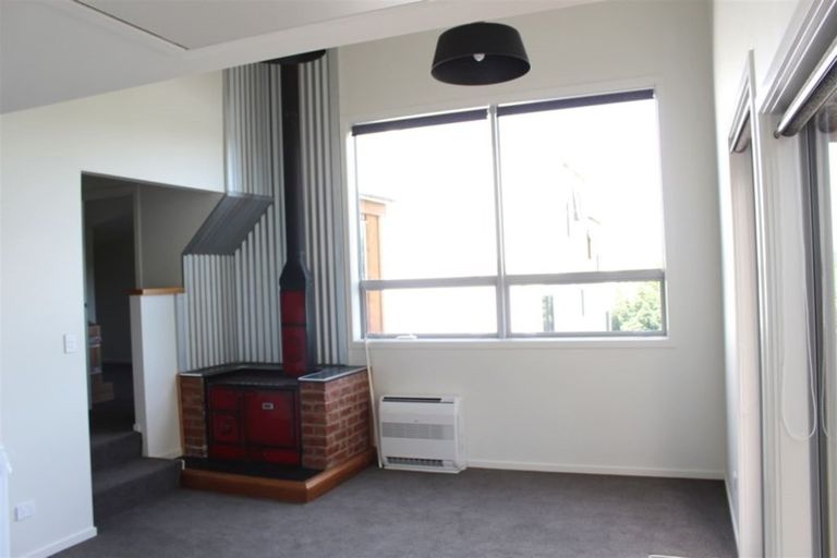 Photo of property in 107 Russell Street, Dunedin Central, Dunedin, 9016