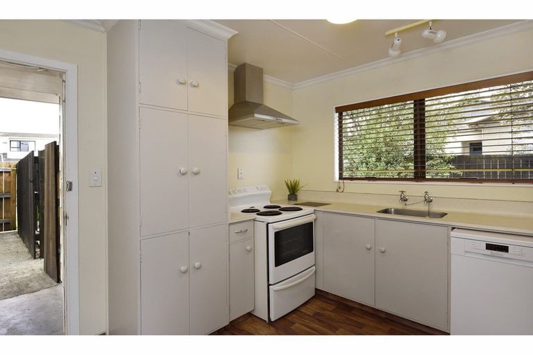 Photo of property in 2 Waimea West Road, Brightwater, 7022