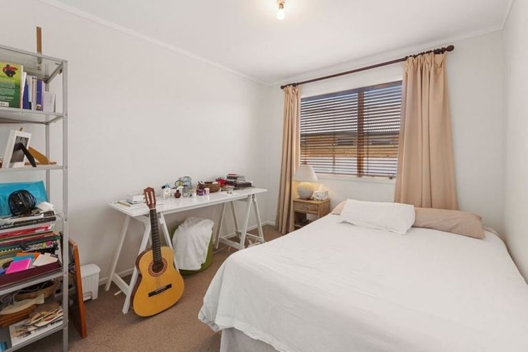 Photo of property in 2/7 Allen Street, Mangere East, Auckland, 2024
