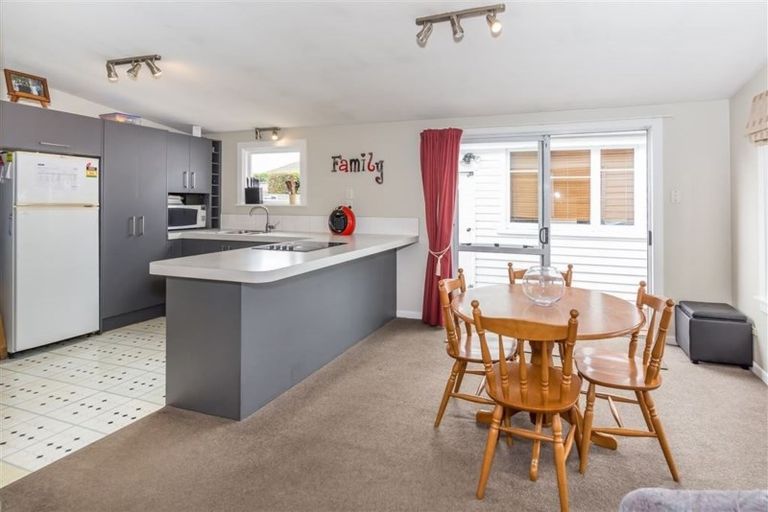 Photo of property in 30 Burlington Street, Sydenham, Christchurch, 8023