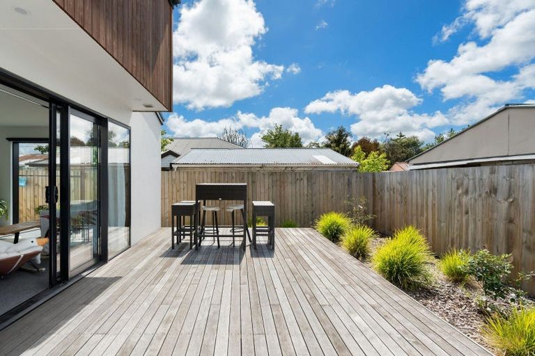 Photo of property in 4/124 Milton Street, Somerfield, Christchurch, 8024