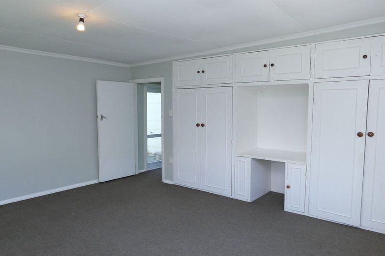 Photo of property in 22a Sussex Street, Levin, 5510