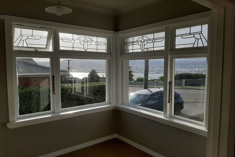 Photo of property in 118 Larnach Road, Vauxhall, Dunedin, 9013