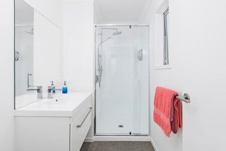 Photo of property in 1321b Papamoa Beach Road, Papamoa Beach, Papamoa, 3118