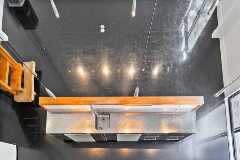 Photo of property in 6 Daniel Street, Martinborough, 5711