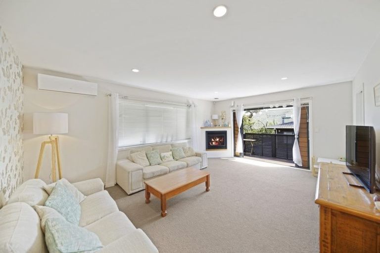 Photo of property in 35a Baird Street, Howick, Auckland, 2014