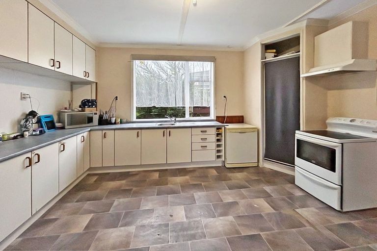 Photo of property in 48 Inglewood Road, Hawthorndale, Invercargill, 9810