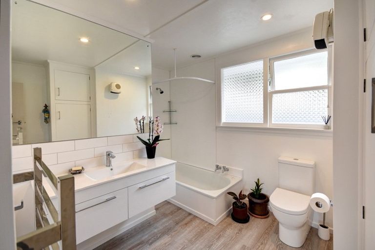 Photo of property in 30 Salmond Street, Halfway Bush, Dunedin, 9010