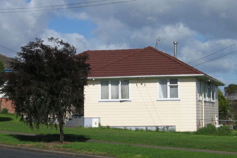 Photo of property in 287 Bairds Road, Otara, Auckland, 2023