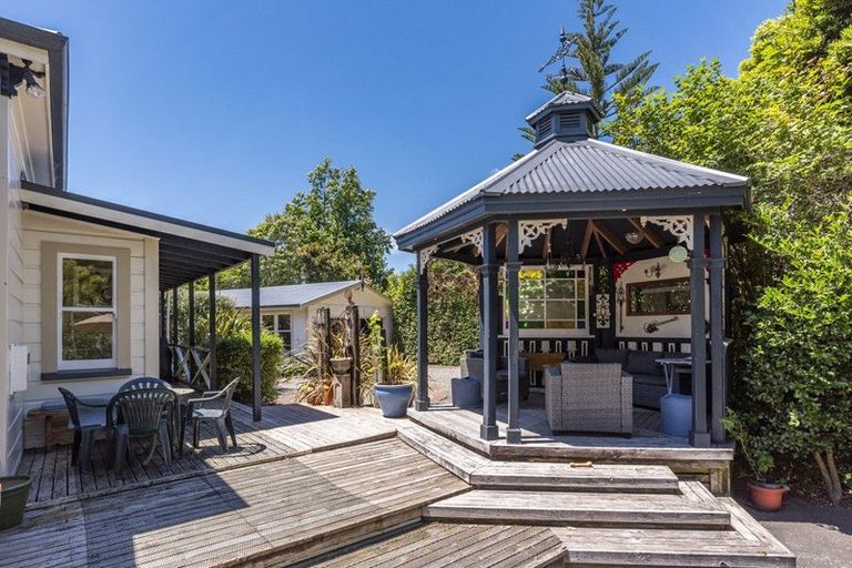 Photo of property in 16 Rata Road, Raumati Beach, Paraparaumu, 5032