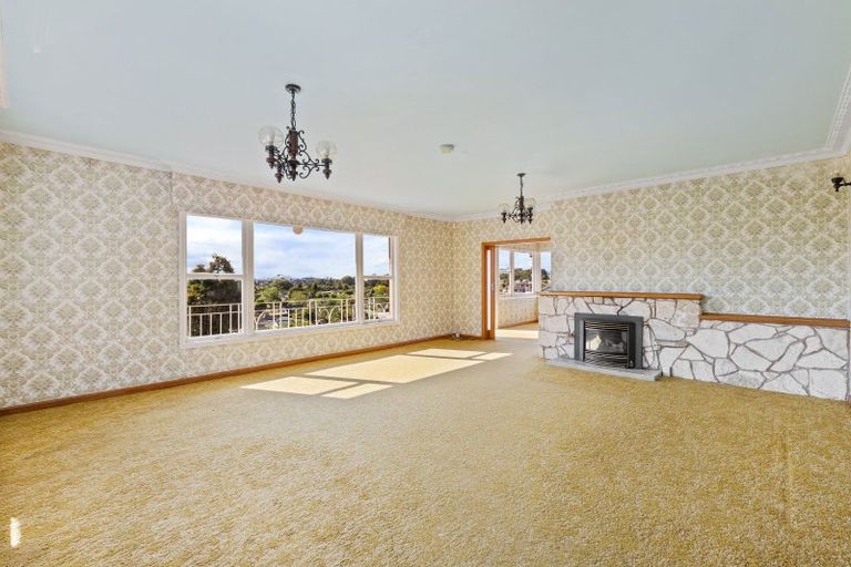 Photo of property in 61 Dixon Road, Glenview, Hamilton, 3206