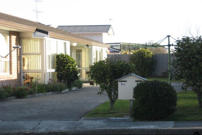 Photo of property in 1a Heenan Place, Hokitika, 7810