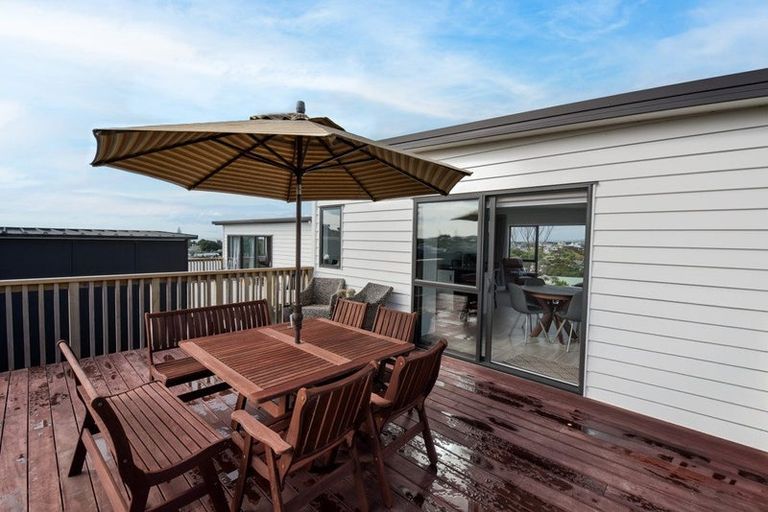 Photo of property in 11 Barchan Rise, Mangawhai Heads, Mangawhai, 0505
