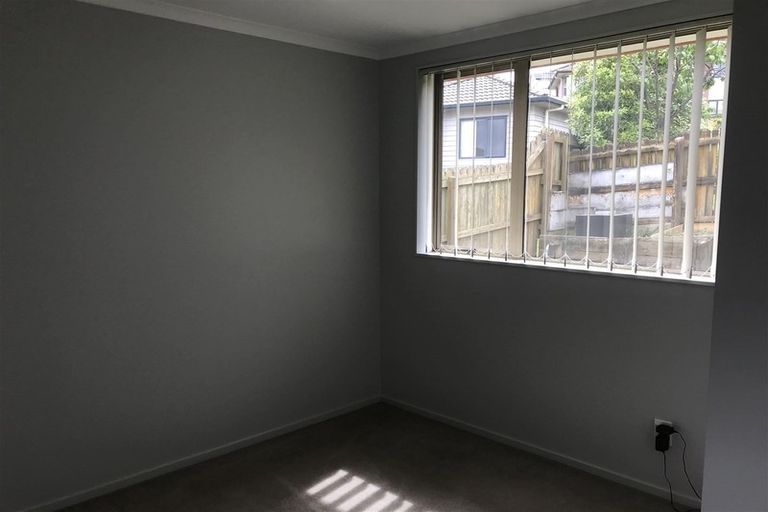 Photo of property in 4 Nykki Place, Papakura, 2110