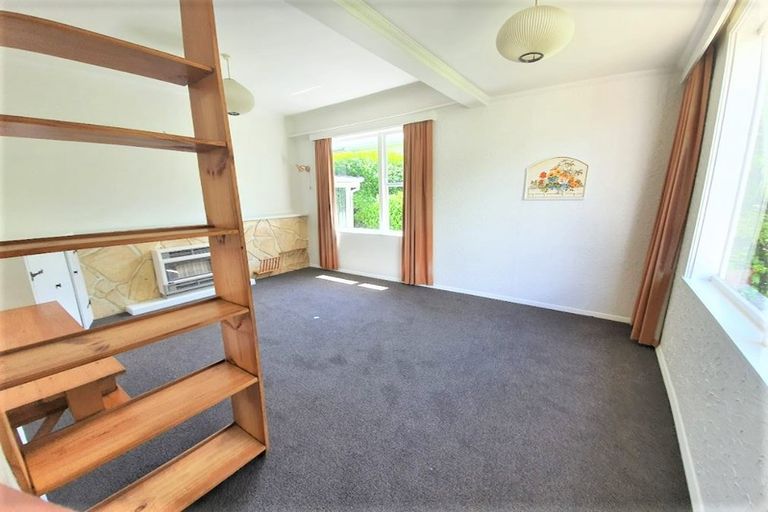 Photo of property in 67 Clifford Road, Johnsonville, Wellington, 6037