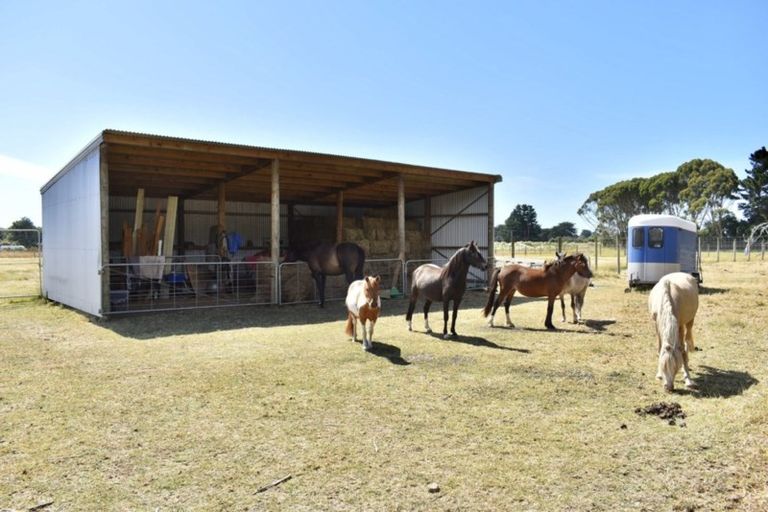 Photo of property in 46 Old Hautere Road, Hautere, Otaki, 5582