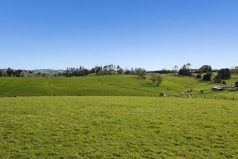 Photo of property in 1065 Pipiwai Road, Ruatangata West, Whangarei, 0176